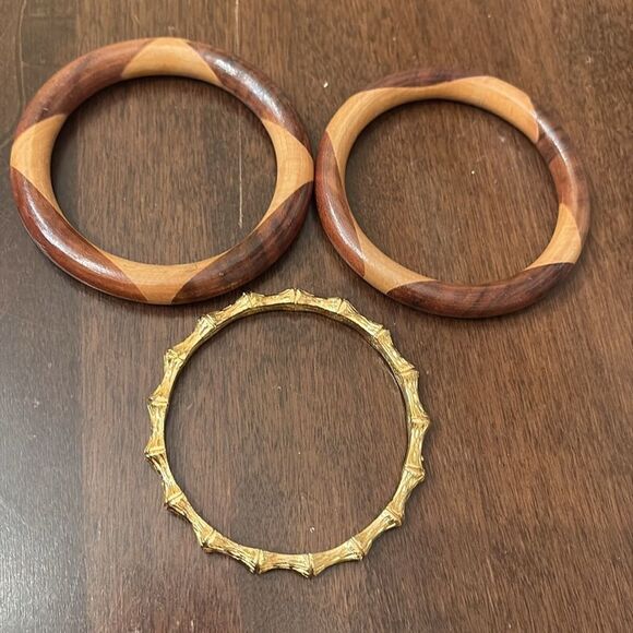 Wood and Gold Tone Bangle bracelet Set - Picture 2 of 3